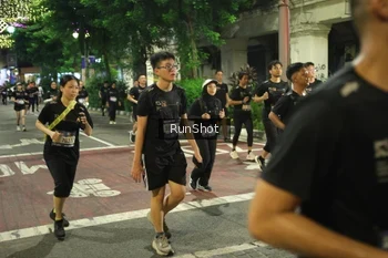 Runner Photo 4235209