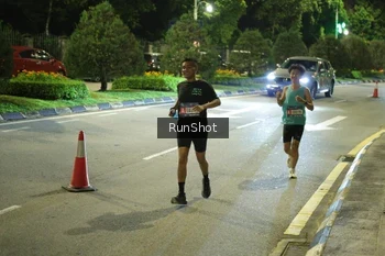 Runner Photo 4235212