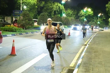 Runner Photo 4235218