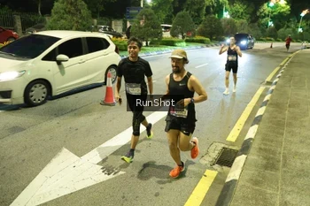 Runner Photo 4235270