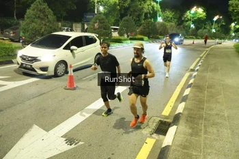 Runner Photo 4235275