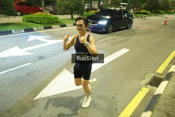 Runner Photo 4235289
