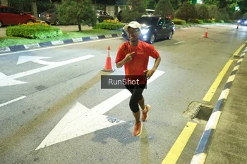 Runner Photo 4235292