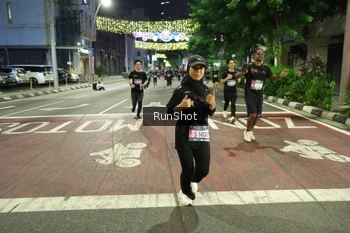 Runner Photo 4235295