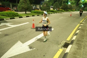 Runner Photo 4235296