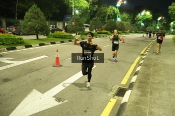 Runner Photo 4235297
