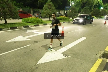 Runner Photo 4235356
