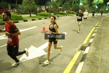 Runner Photo 4235371