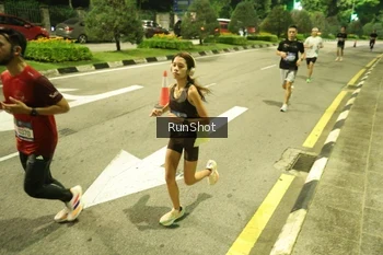 Runner Photo 4235373