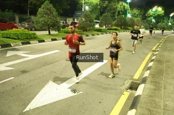 Runner Photo 4235375