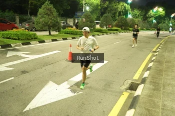Runner Photo 4235386