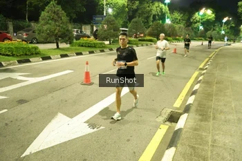 Runner Photo 4235388
