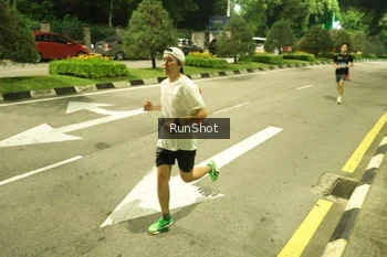 Runner Photo 4235390