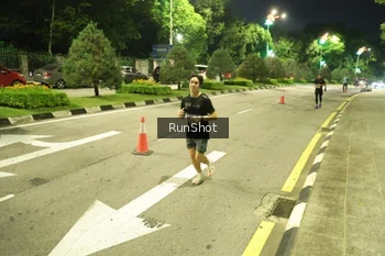 Runner Photo 4235395