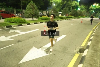 Runner Photo 4235397