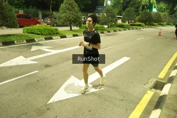 Runner Photo 4235400