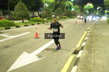 Runner Photo 4235411