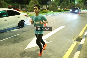 Runner Photo 4235417