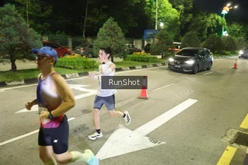 Runner Photo 4235528