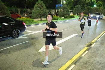 Runner Photo 4235544