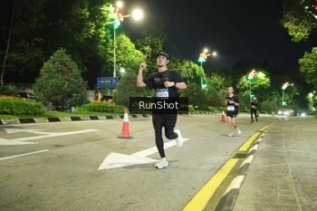 Runner Photo 4235614