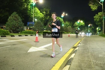 Runner Photo 4235625