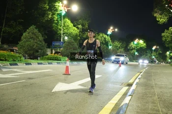 Runner Photo 4235626