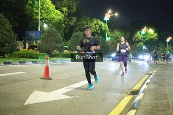 Runner Photo 4235636