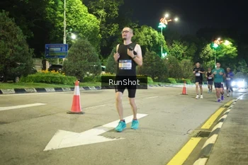 Runner Photo 4235657