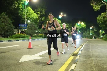 Runner Photo 4235739