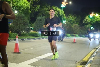 Runner Photo 4235879