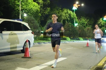 Runner Photo 4235884