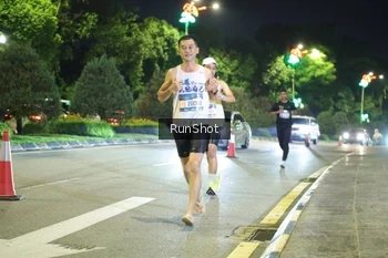 Runner Photo 4235895