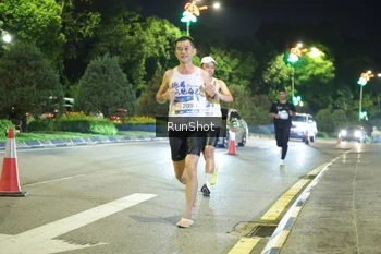 Runner Photo 4235896