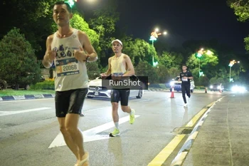 Runner Photo 4235897