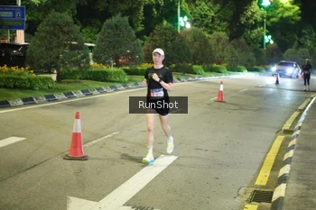 Runner Photo 4236034