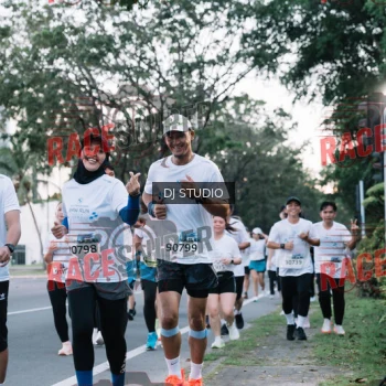 Runner Photo 423612