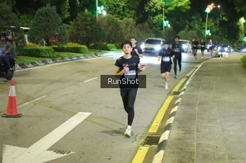 Runner Photo 4236262