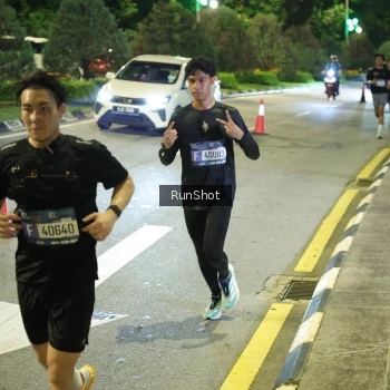 Runner Photo 4236284