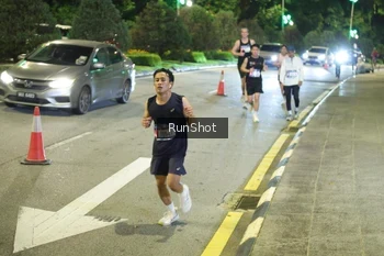 Runner Photo 4236401