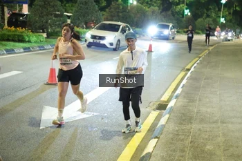 Runner Photo 4236405