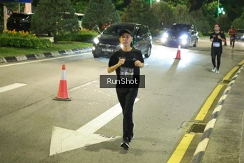 Runner Photo 4236408
