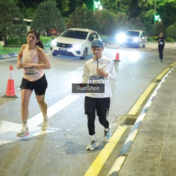 Runner Photo 4236416