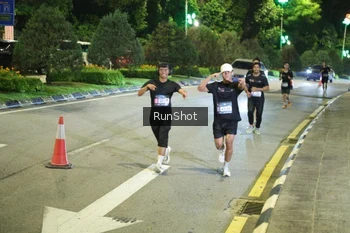 Runner Photo 4236478