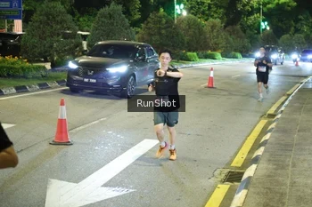 Runner Photo 4236523