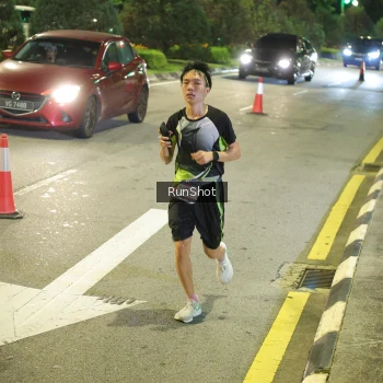 Runner Photo 4236665