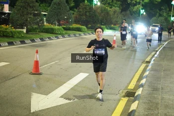 Runner Photo 4236718