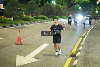Runner Photo 4236728