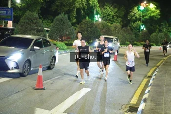 Runner Photo 4236729