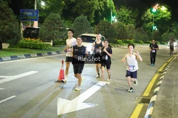 Runner Photo 4236746